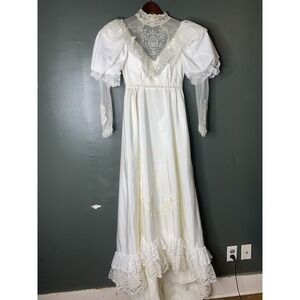 Women's XS Vintage Lace Prairie Ruffle Wedding Dress 70s Victorian  Button‎ Back